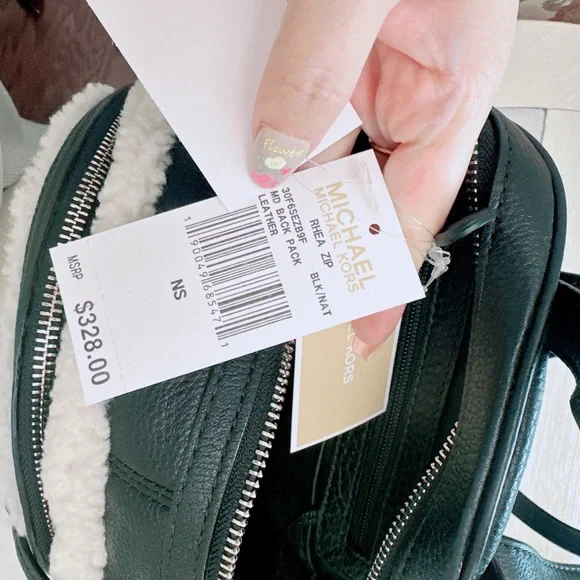 - MICHAEL KORS RHEA ZIP MEDIUM BACKPACK BLACK LEATHER NATURAL SHEARLING/NWT - Picture 8 of 15